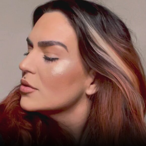 Anastasia - Stick Highlighter, Light Gold - Picture 6 of 9